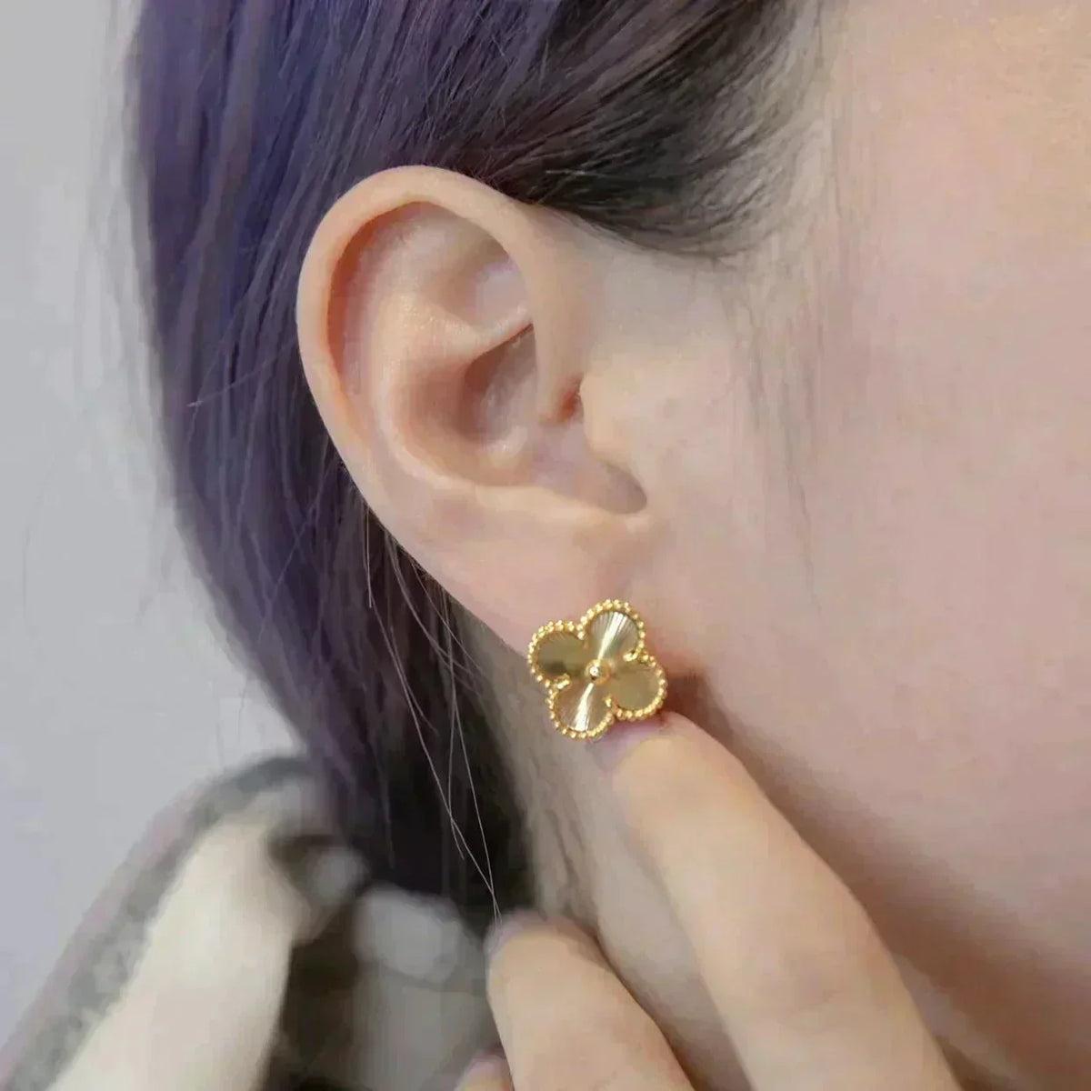 ¡®lume Jewelry¡¯CLOVER MEDIUM 1 MOTIFS LASER EARRINGS