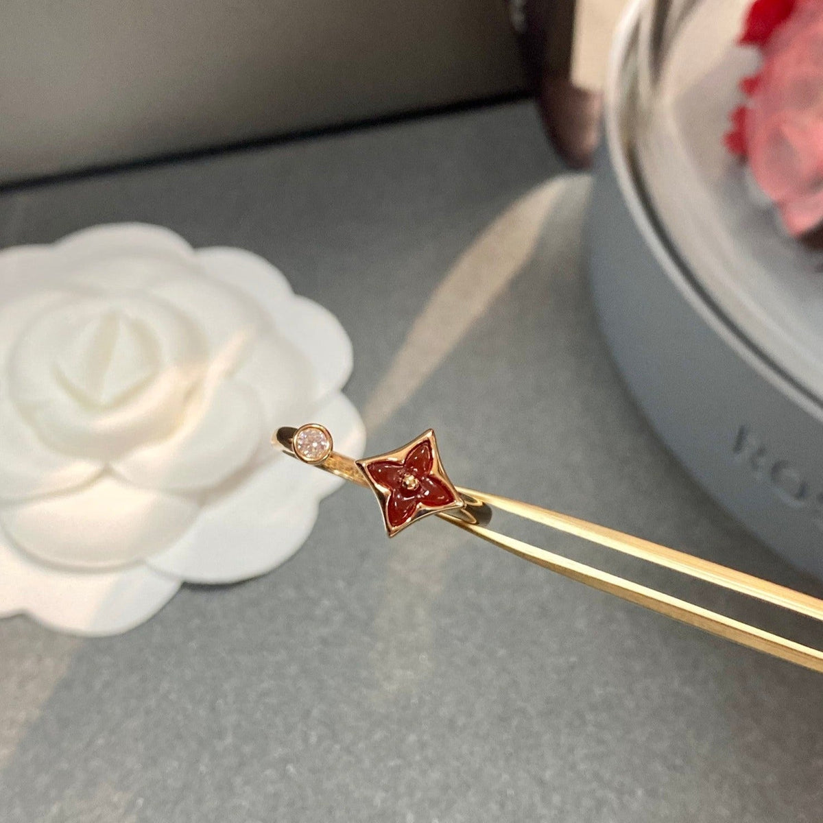 ¡®lume Jewelry¡¯STAR 1 DIAMOND OPEN RING