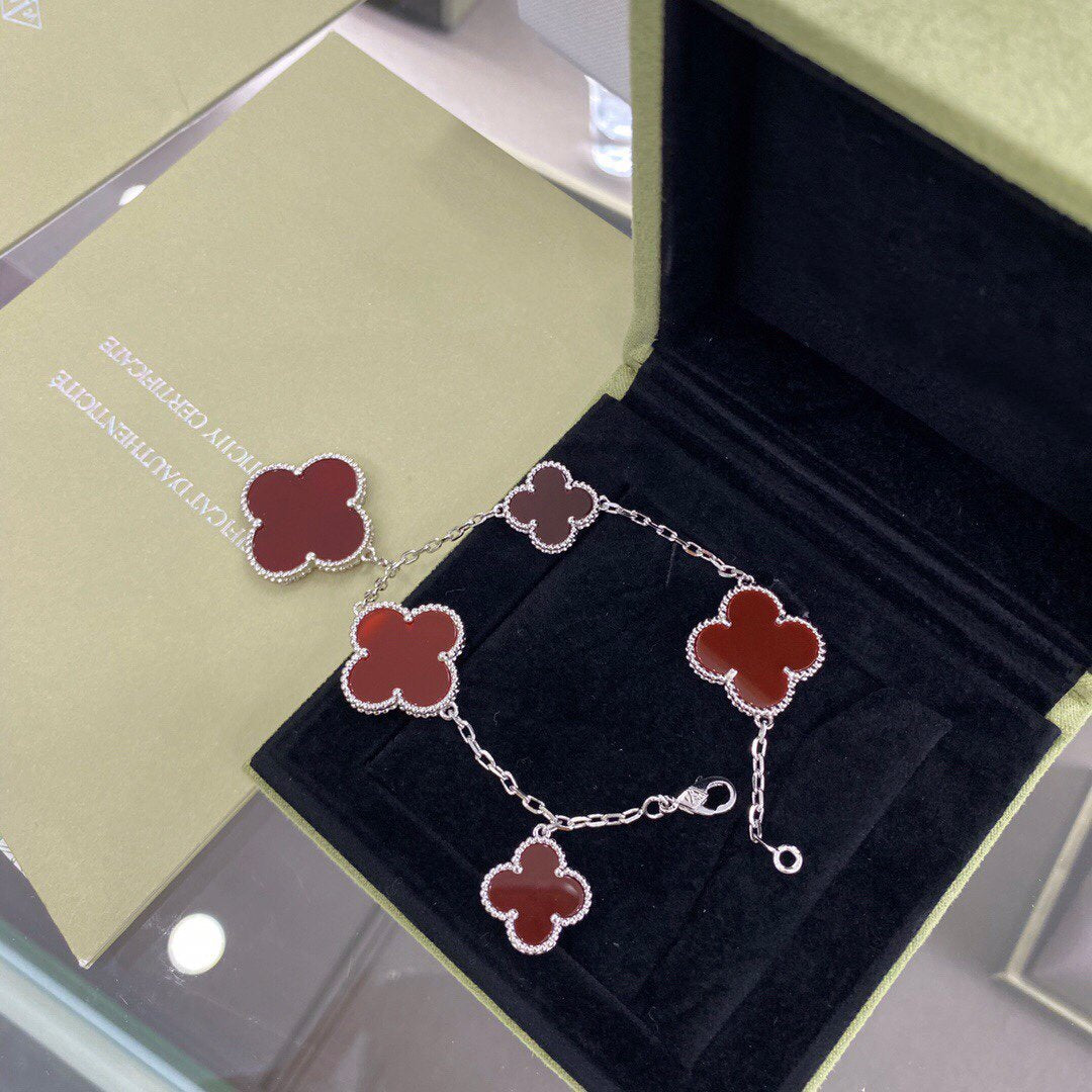 ¡®lume Jewelry¡¯CLOVER 5 MOTIFS SIVLER CARNELIAN BRACELET