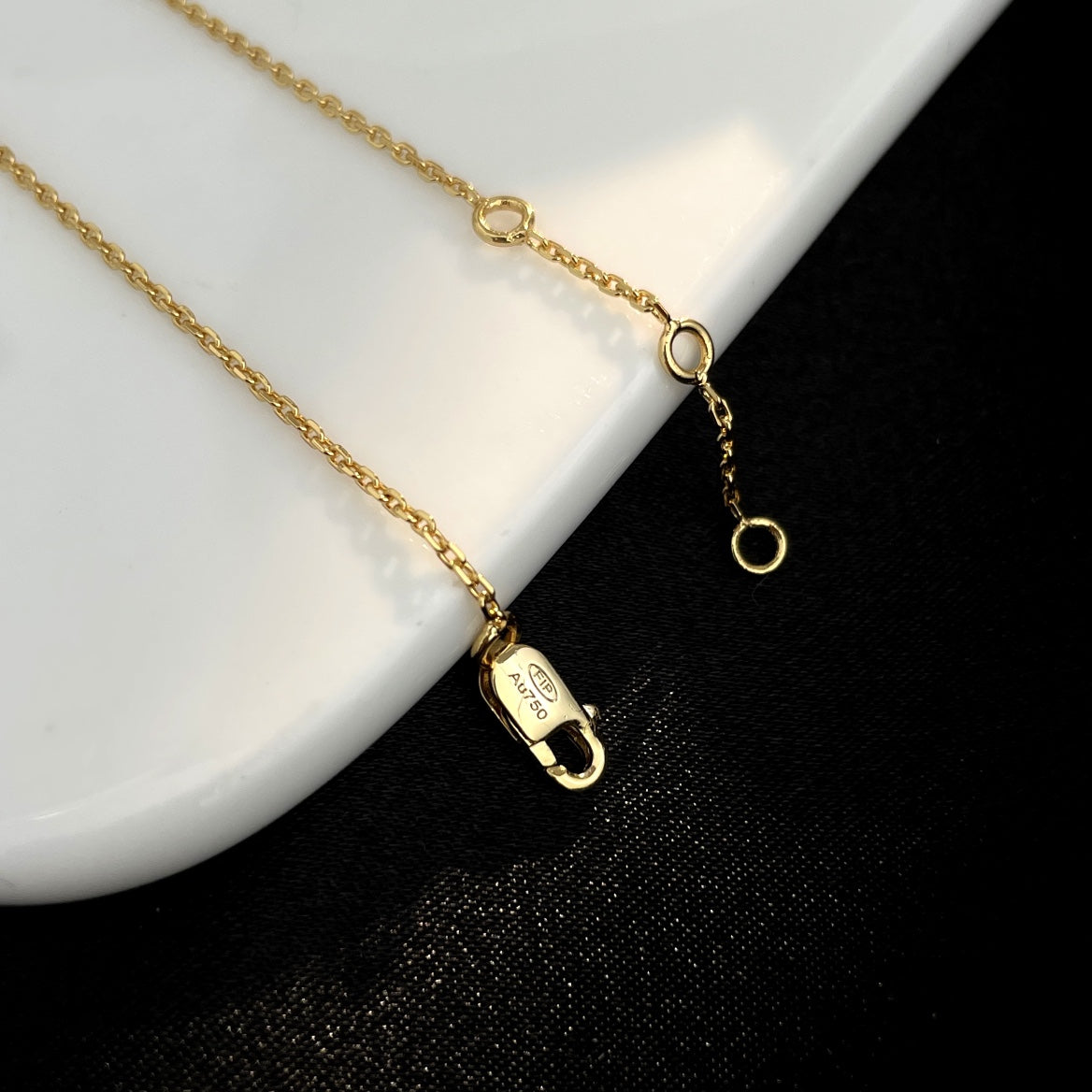 ¡®lume Jewelry¡¯FORCE 10 SMALL CHAIN BRACELET