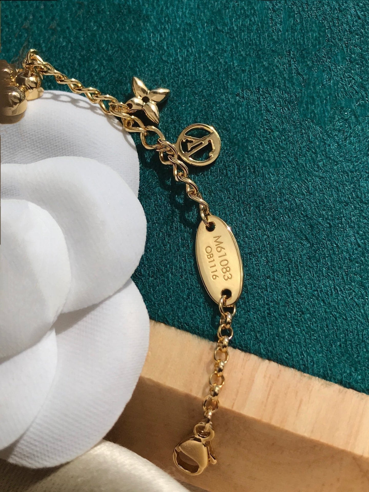 ¡®lume Jewelry¡¯BLOOMING PINK GOLD MOP BRACELET