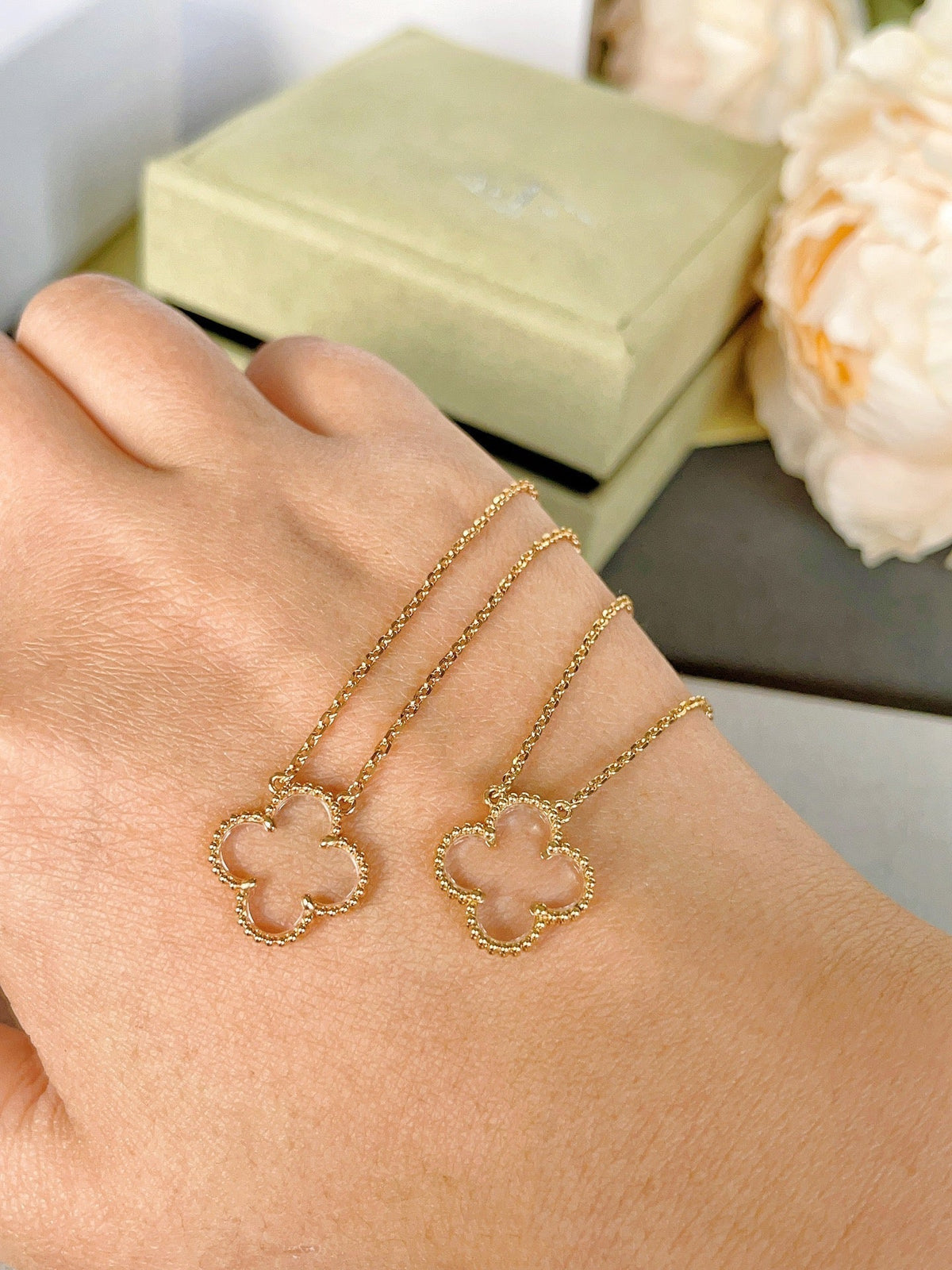 ¡®lume Jewelry¡¯CLOVER ROCK CRYSTAL ROSE GOLD NECKLACE
