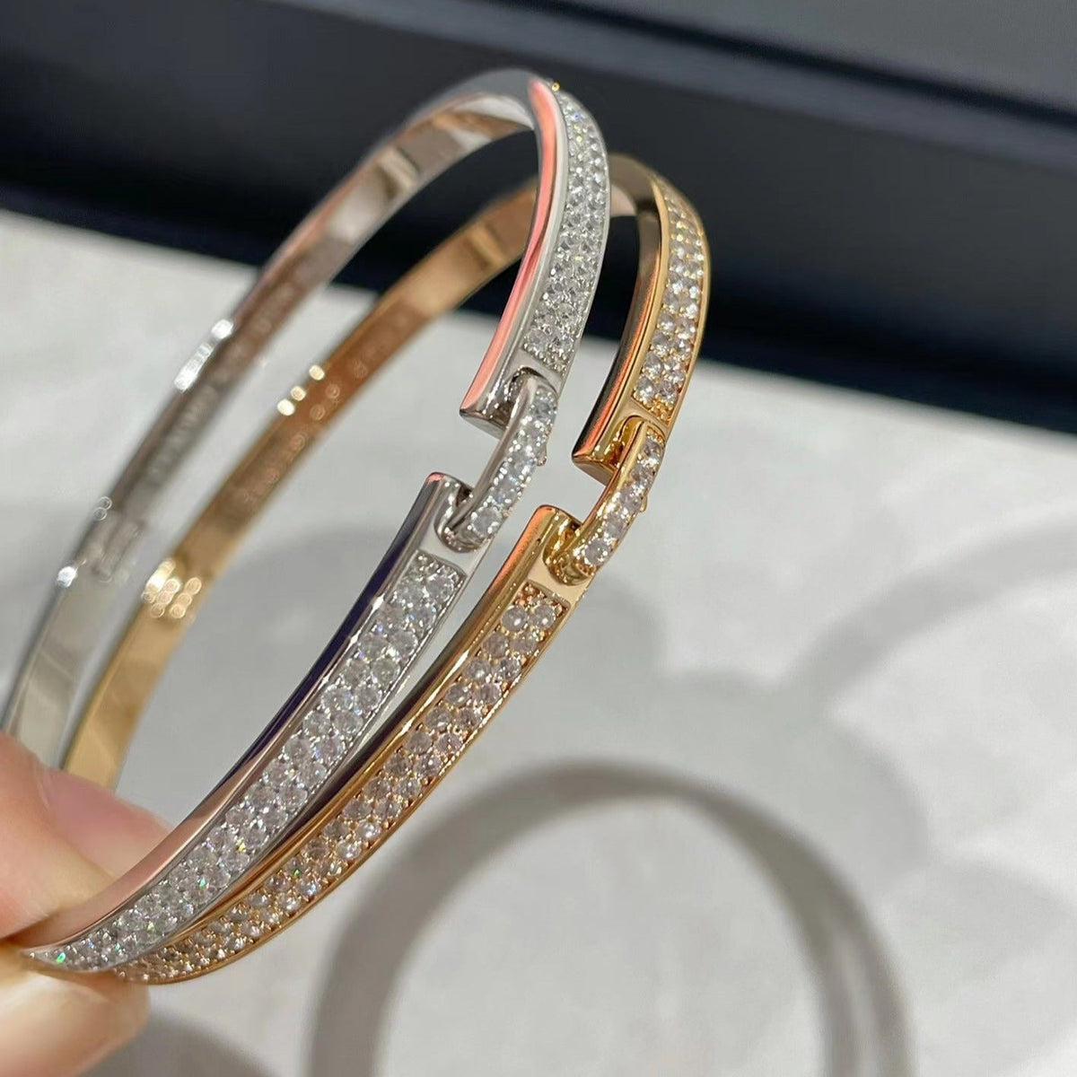 ¡®lume Jewelry¡¯LIENS VIDENCE DIAMOND PAVED BRACELET