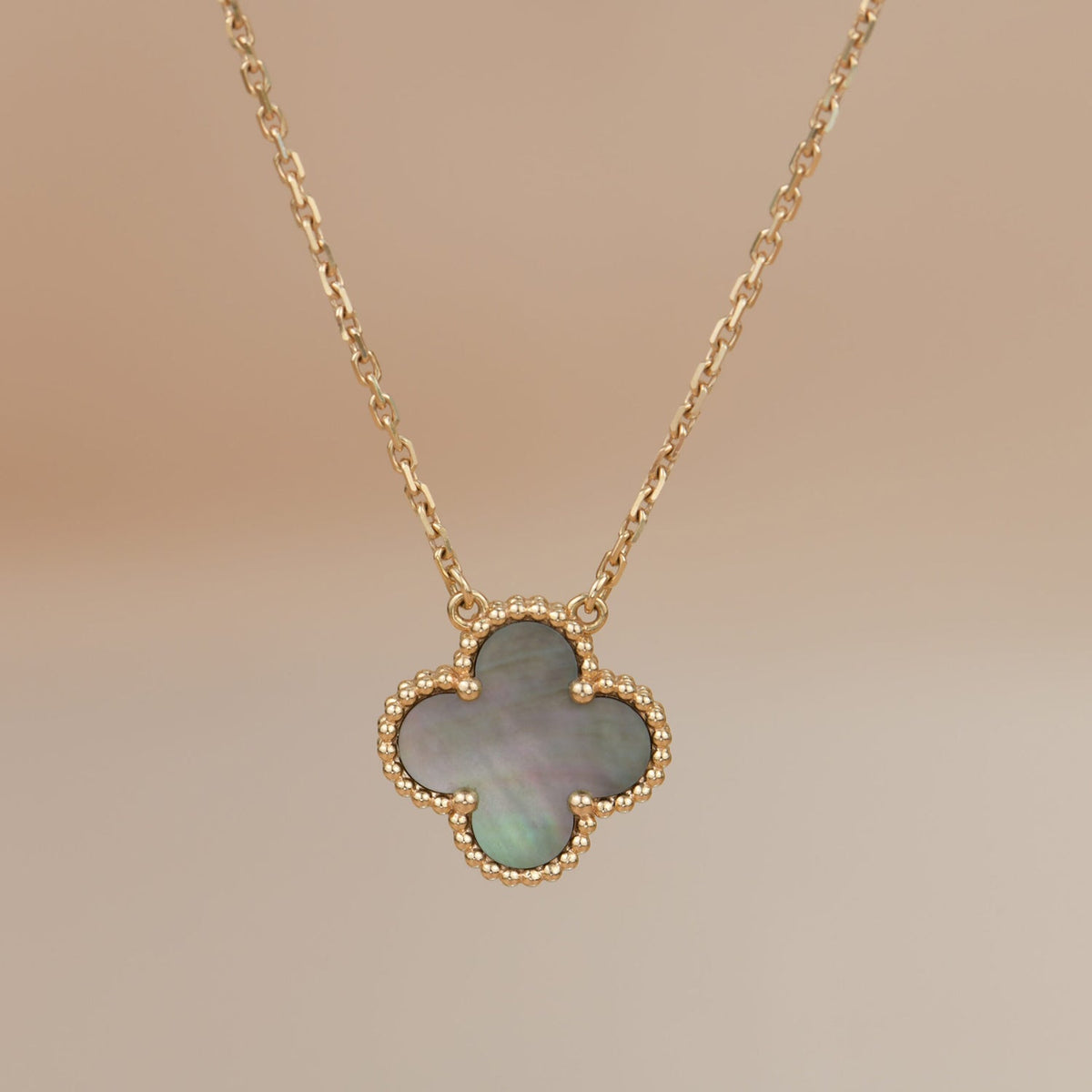 ¡®lume Jewelry¡¯CLOVER 15MM GRAY MOTHER OF PEARL NECKLACE