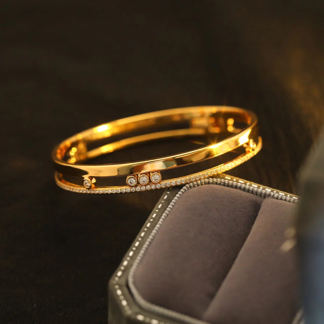 [lume Jewelry]Move Romane Diamond Bangle Bracelet