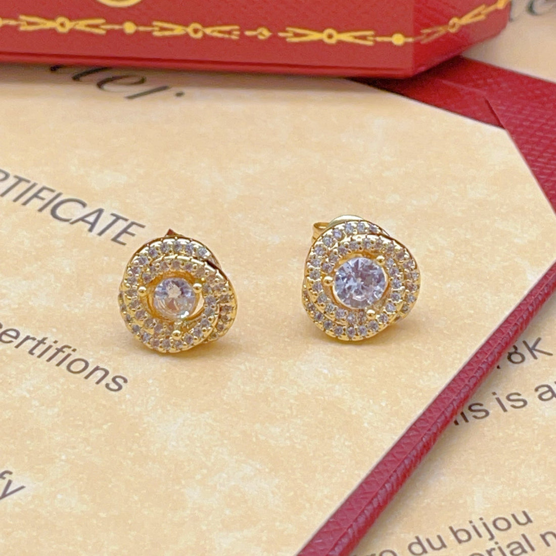 ¡®lume Jewelry¡¯Love Knot Stud Earrings