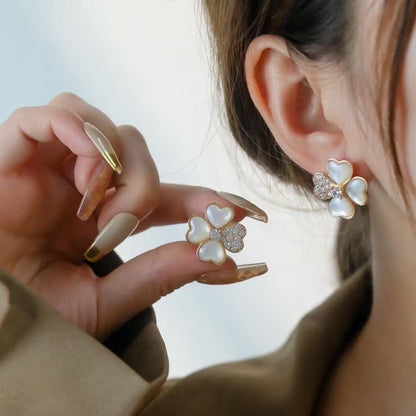 [lume Jewelry]FRIVOLE PINK GOLD FLOWER DIAMOND EARRINGS 2
