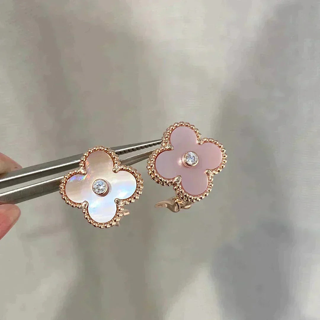 ¡®lume Jewelry¡¯CLOVER MEDIUM 1 MOTIFS  PINK MOP DIAMOND EARRINGS