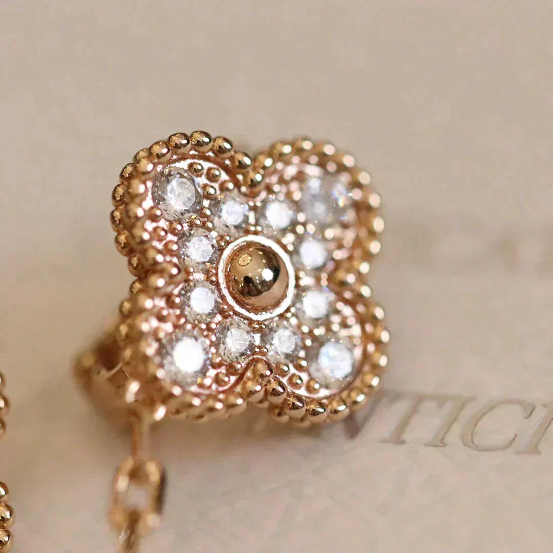 ¡®lume Jewelry¡¯CLOVER MEDIUM 1 MOTIFS FUll DIAMOND EARRINGS