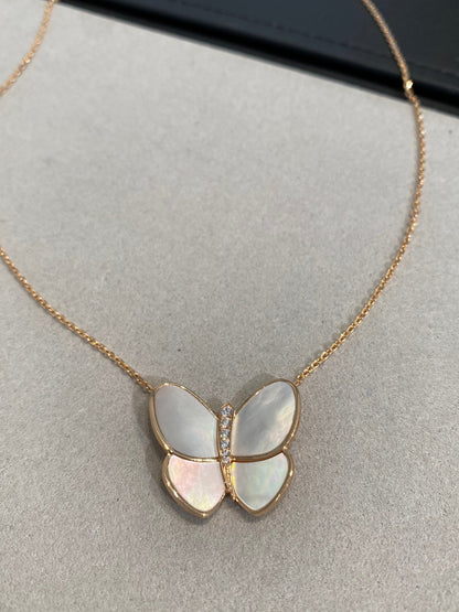 ¡®lume Jewelry¡¯BUTTERFLY GOLD MOP DIAMOND NECKLACE