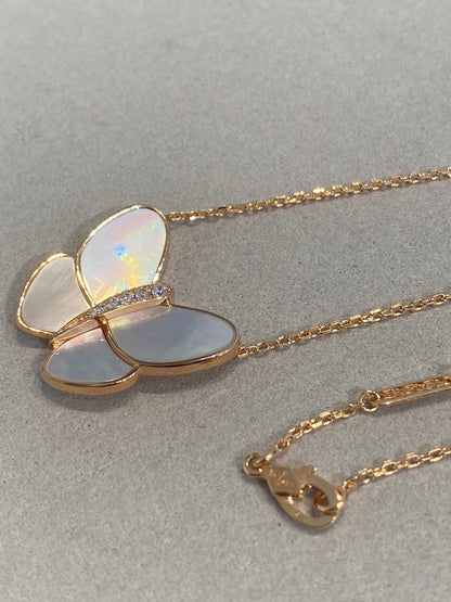 ¡®lume Jewelry¡¯BUTTERFLY GOLD MOP DIAMOND NECKLACE