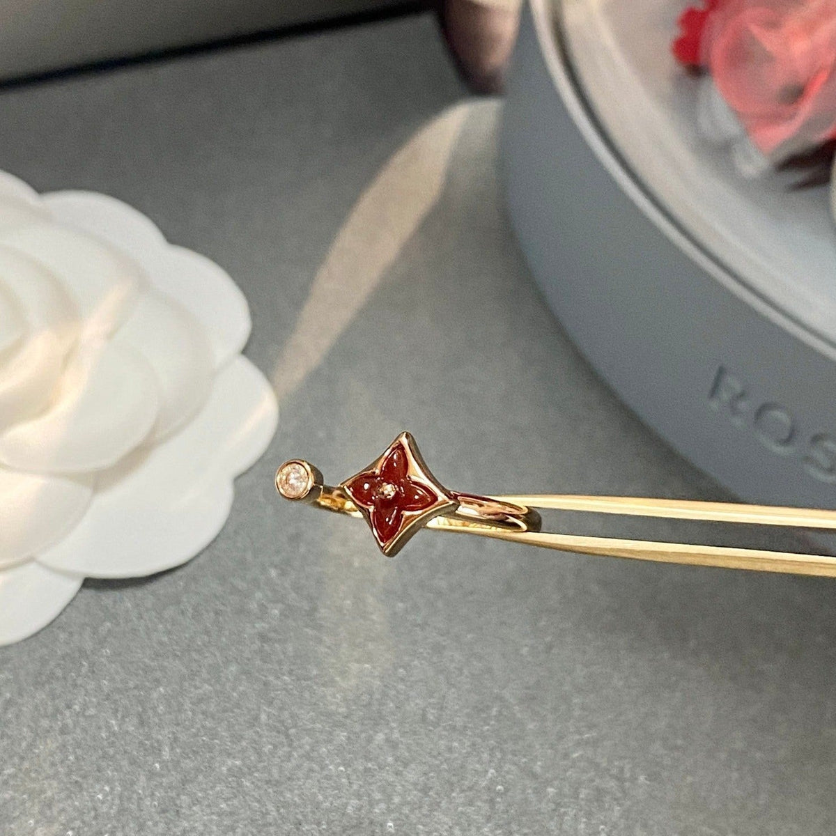 ¡®lume Jewelry¡¯STAR 1 DIAMOND OPEN RING