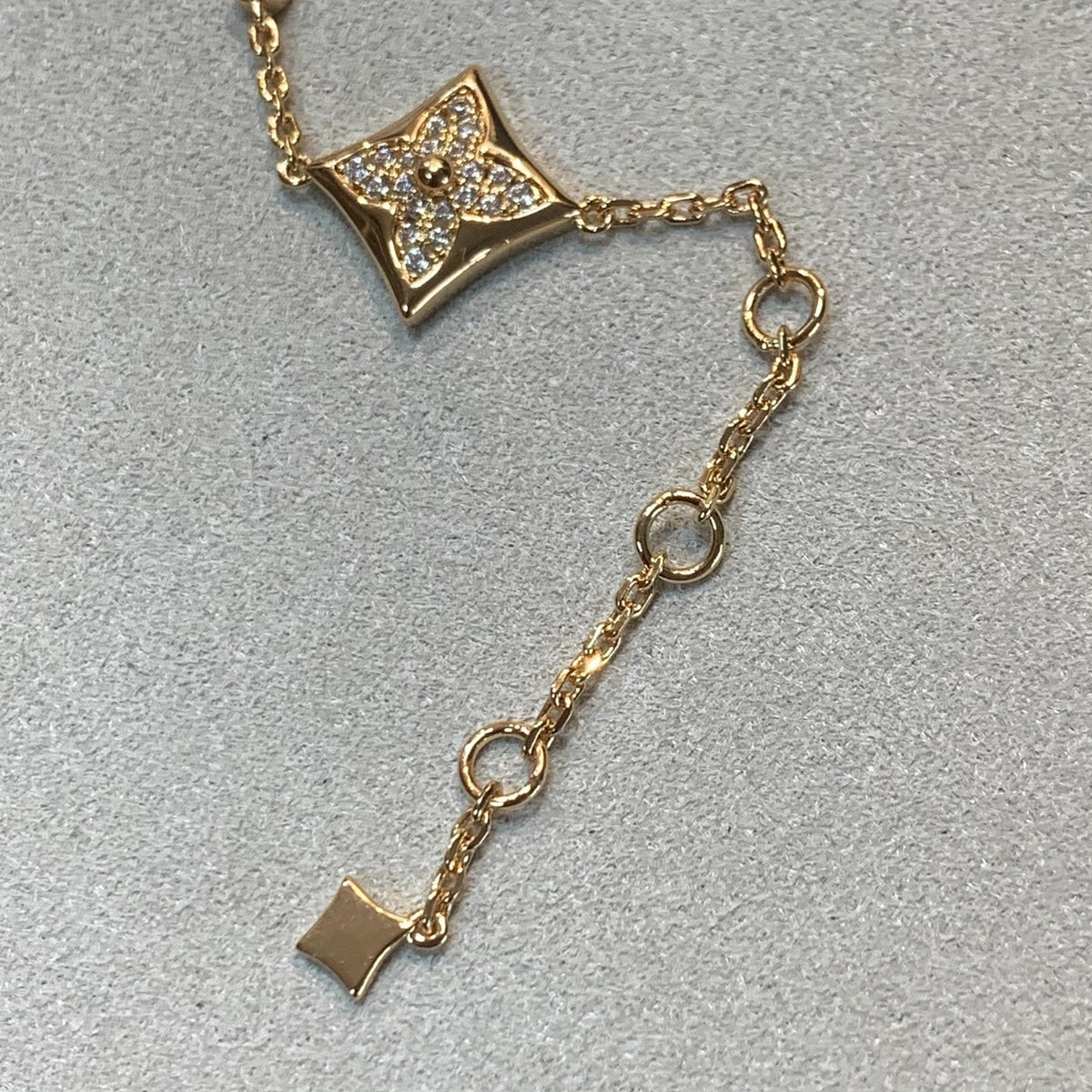 ¡®lume Jewelry¡¯STAR AND SUN 4 MOTIFS GOLD DIAMONDS BRACELET