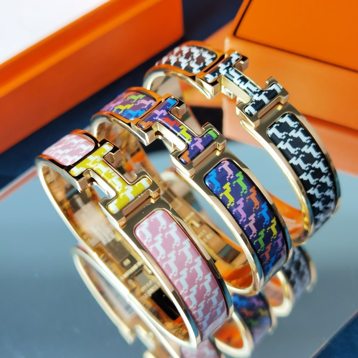 ¡®lume Jewelry¡¯H HORSE BRACELET 12MM