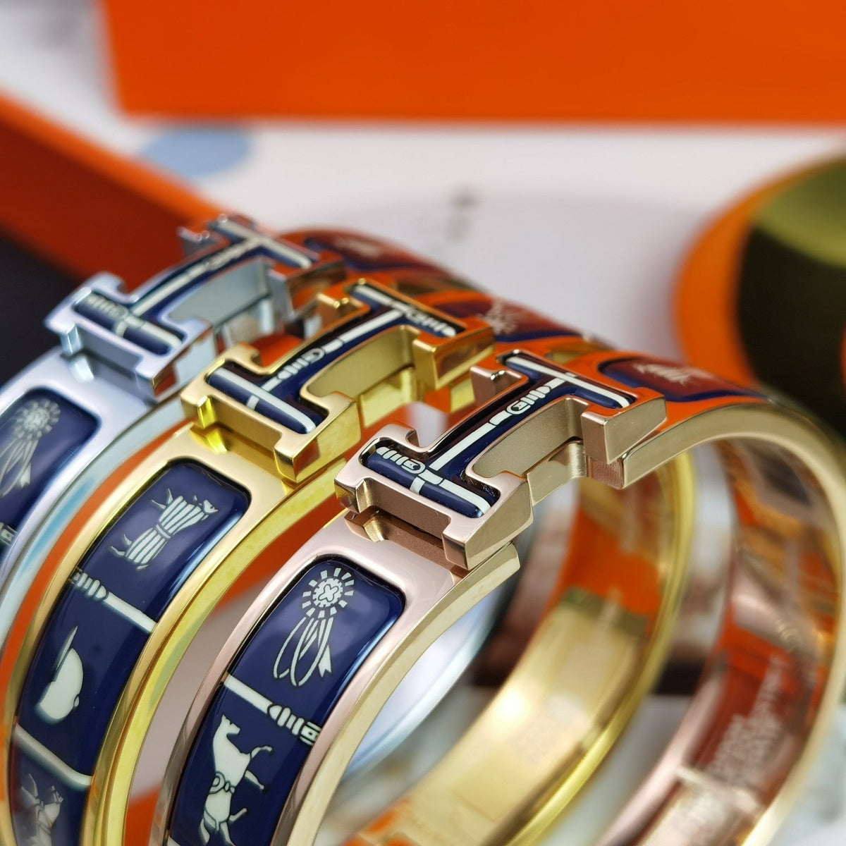 ¡®lume Jewelry¡¯H COUVERTURES DARK BLUE BRACELET