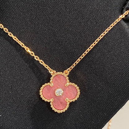 ¡®lume Jewelry¡¯CLOVER 15MM DIAMOND RHODONITE NECKLACE