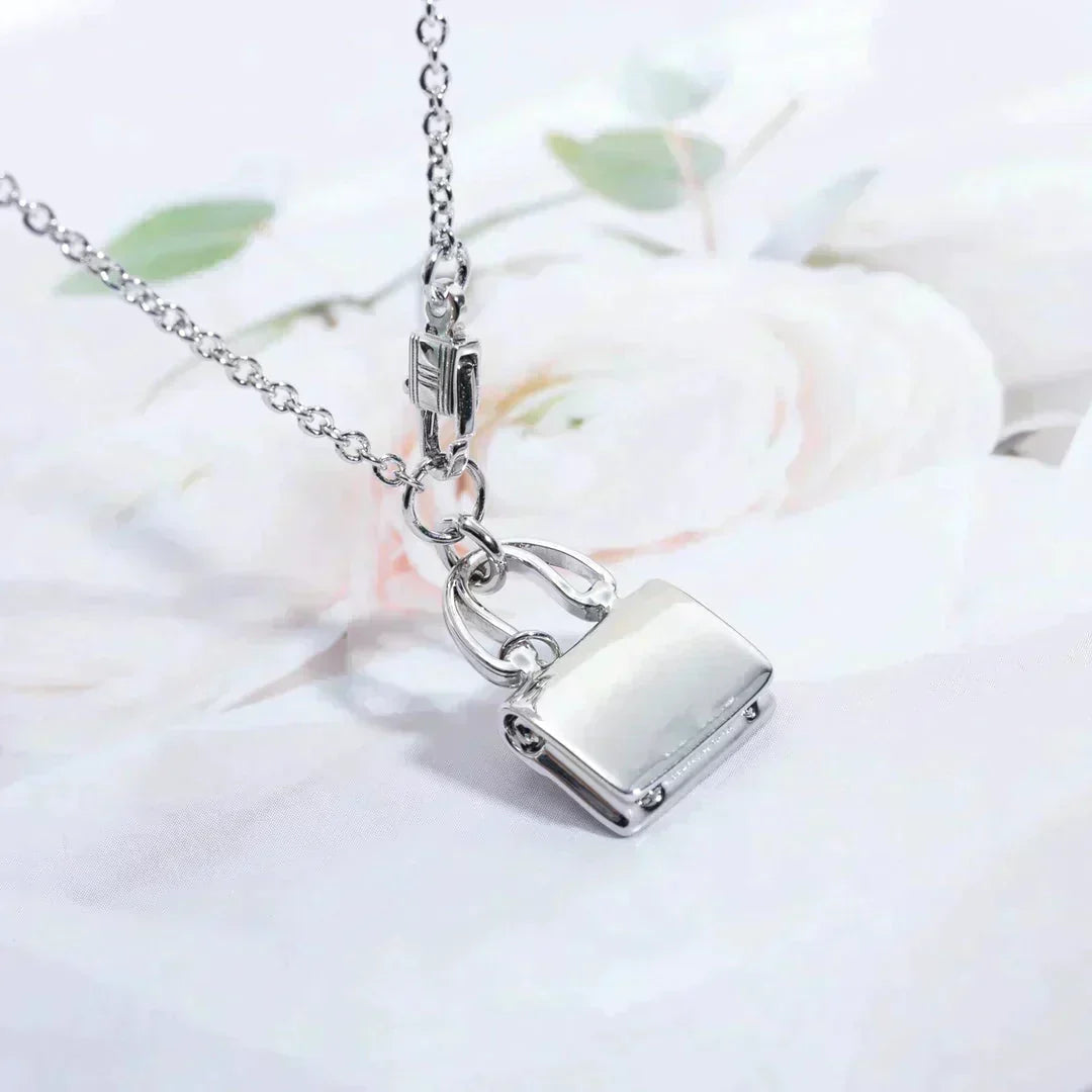 ¡®lume Jewelry¡¯AMULETTE PEDANT SILVER NECKLACE