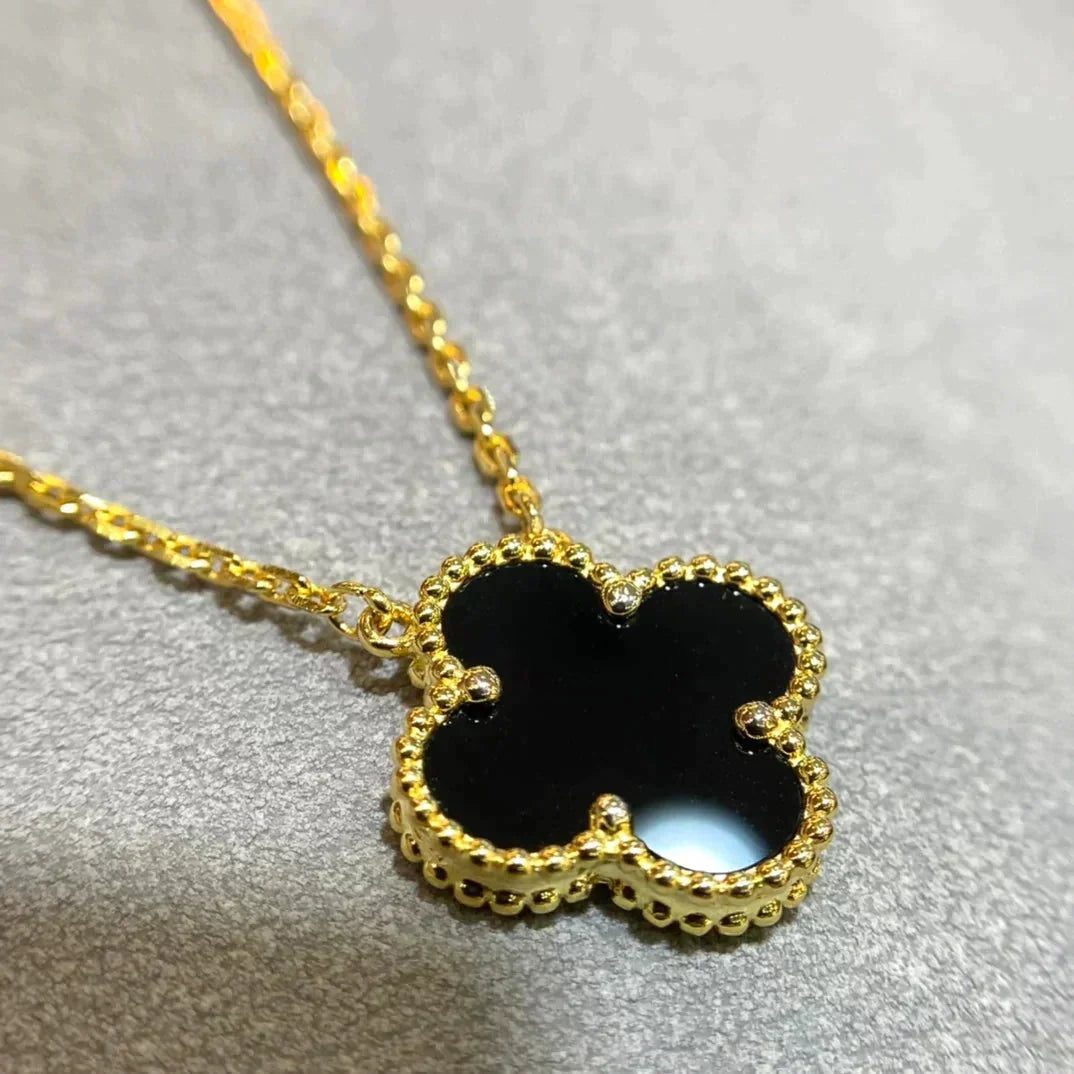 ¡®lume Jewelry¡¯CLOVER 15MM BLACK ONYX SINGLE FLOWER NECKLACE