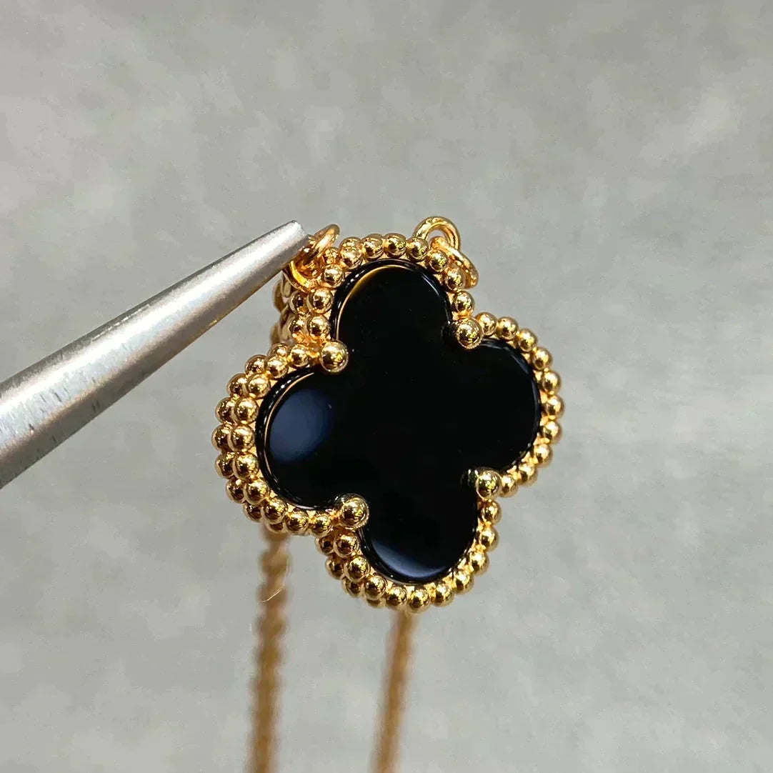 ¡®lume Jewelry¡¯CLOVER 15MM BLACK ONYX SINGLE FLOWER NECKLACE