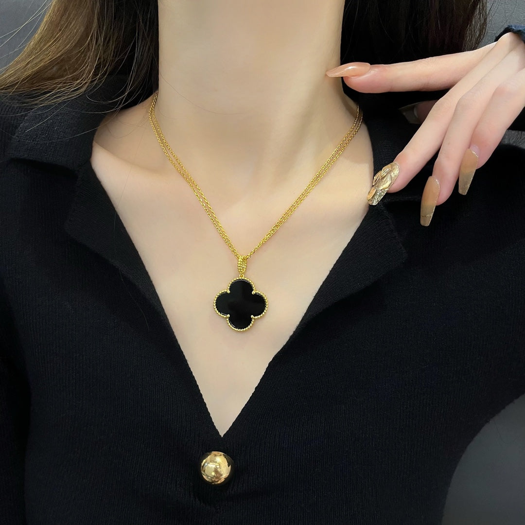 ¡®lume Jewelry¡¯CLOVER 25MM NECKLACE GOLD ONYX