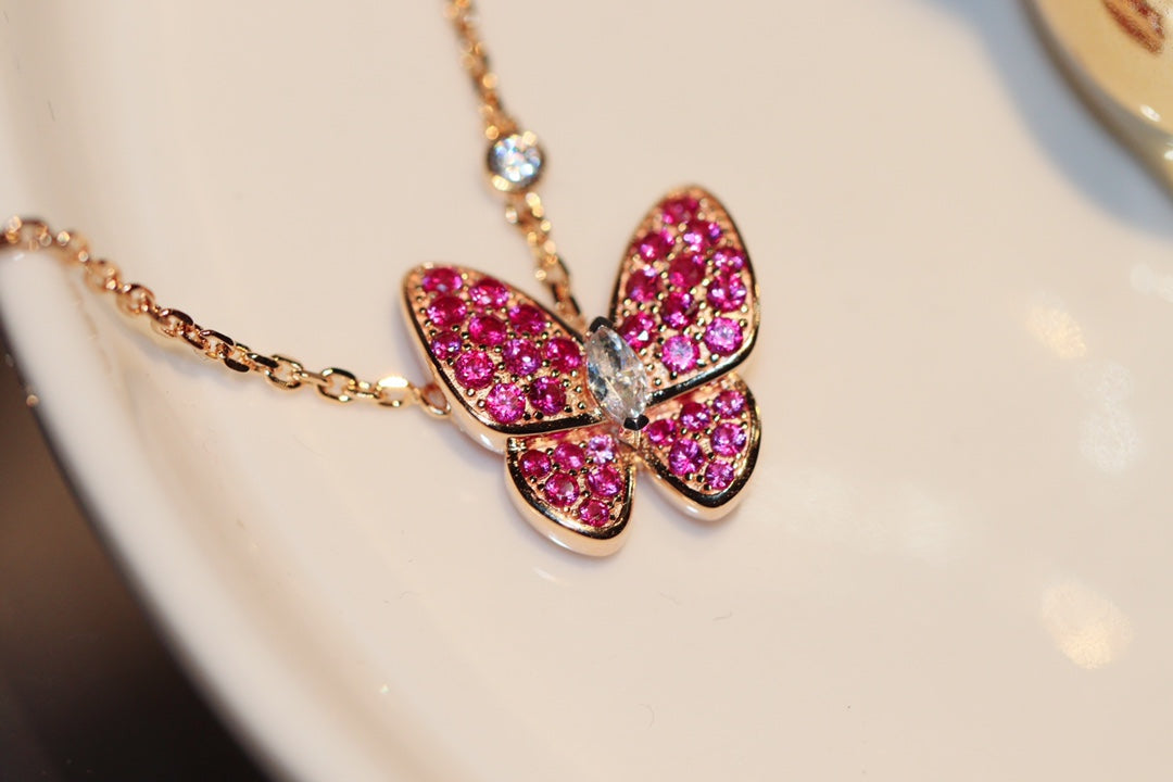 ¡®lume Jewelry¡¯BUTTERFLY RED DIAMOND ROSE GOLD NECKLACE