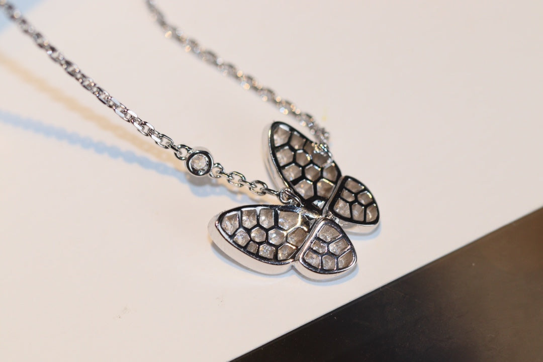 ¡®lume Jewelry¡¯BUTTERFLY DIAMOND NECKLACE