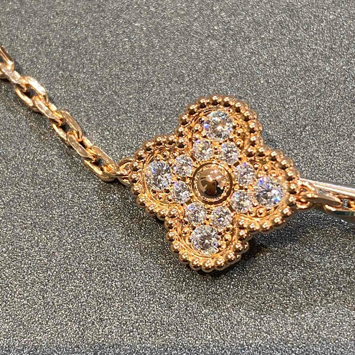 [lume Jewelry] New  CLOVER 5 MOTIF FULL DIAMOND BRACELET COLLECTION