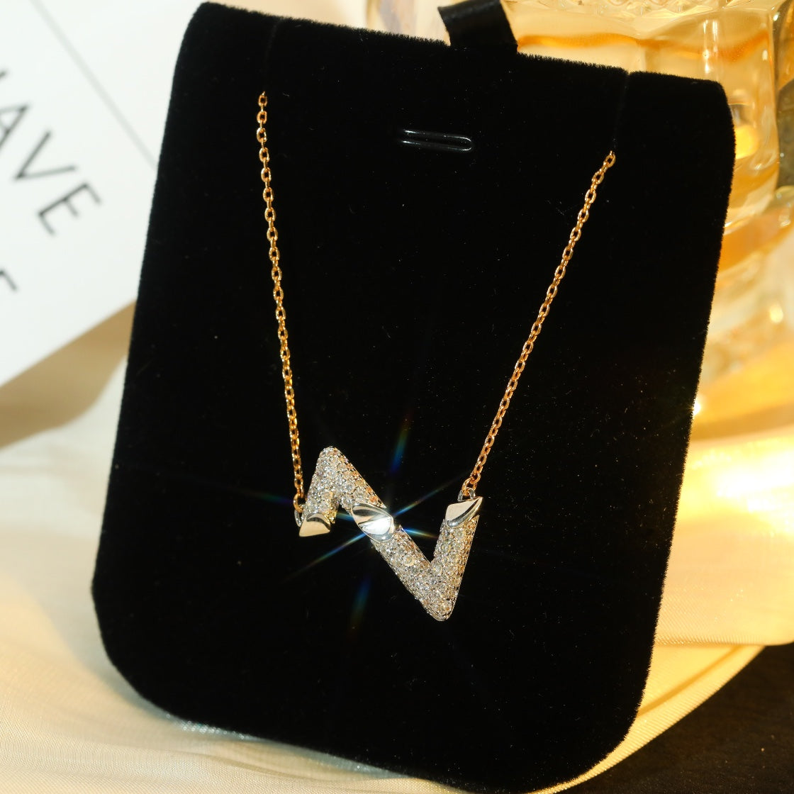 ¡®lume Jewelry¡¯VOLT SILVER DIAMOND PEDANT NECKLACE