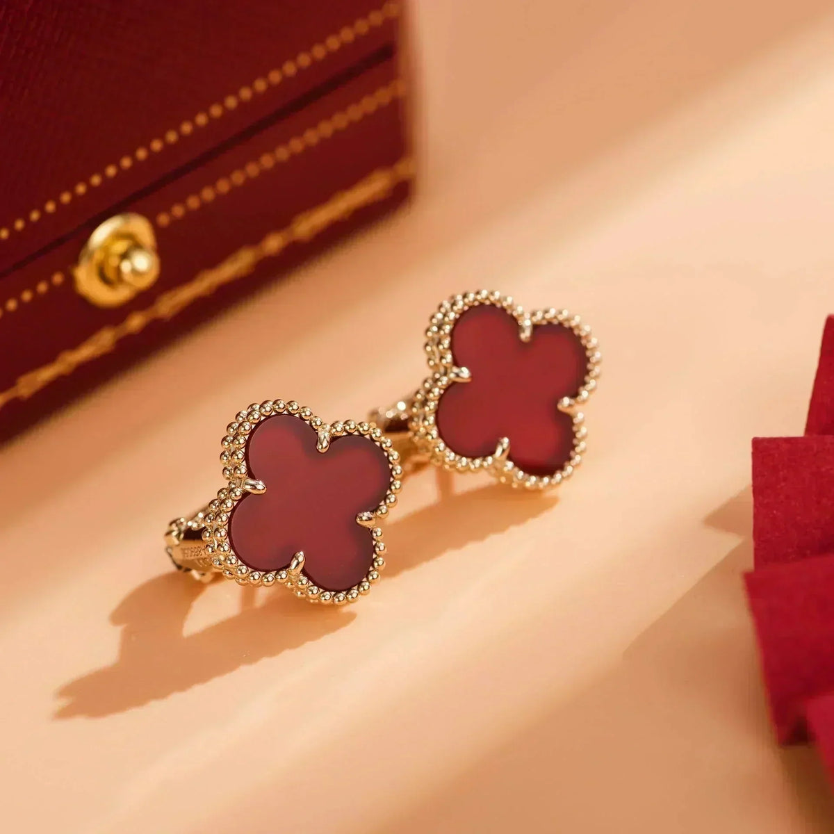 ¡®lume Jewelry¡¯CLOVER MEDIUM 1 MOTIFS CARNELIAN  EARRINGS