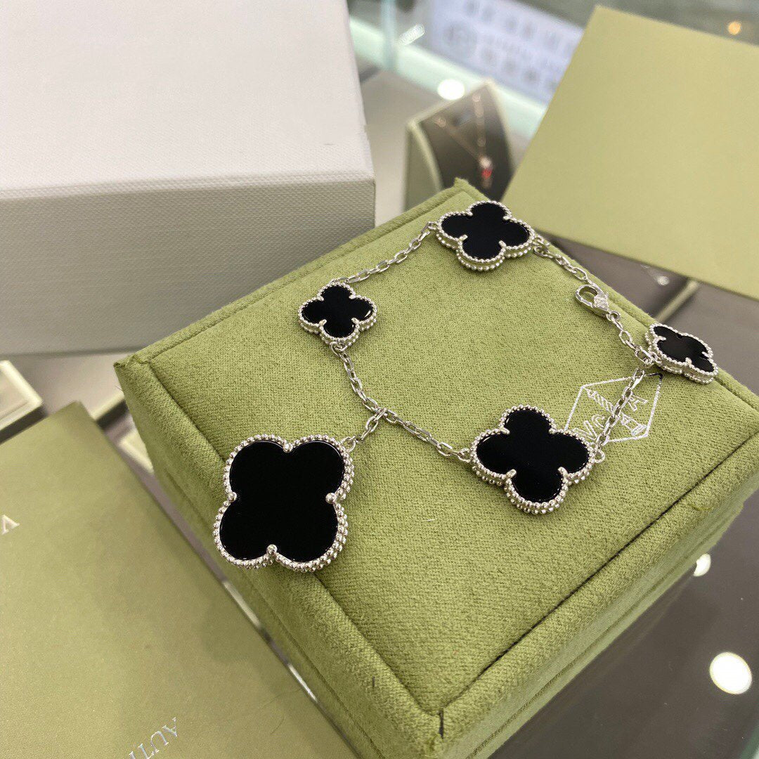 ¡®lume Jewelry¡¯CLOVER 5 MOTIFS SIVLER ONYX BRACELET