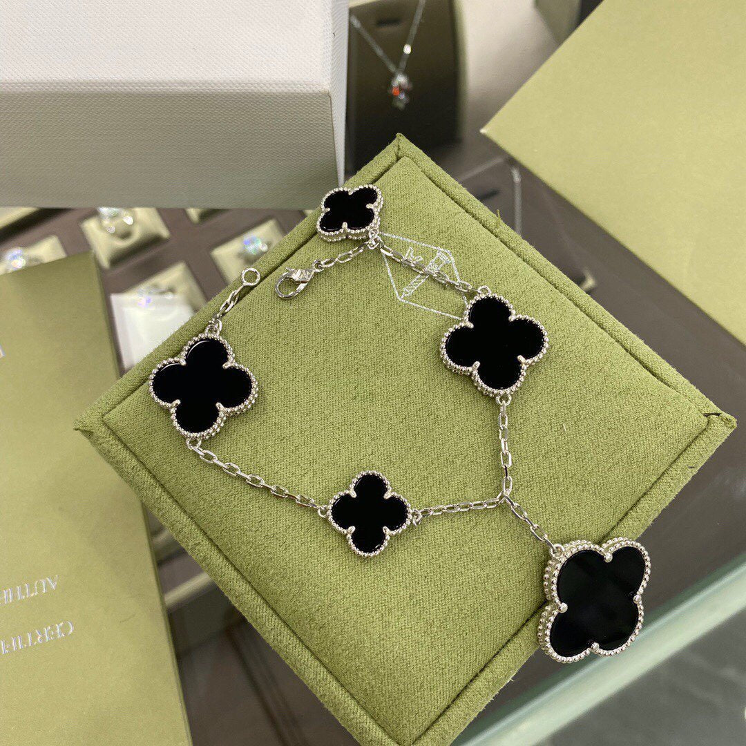 ¡®lume Jewelry¡¯CLOVER 5 MOTIFS SIVLER ONYX BRACELET