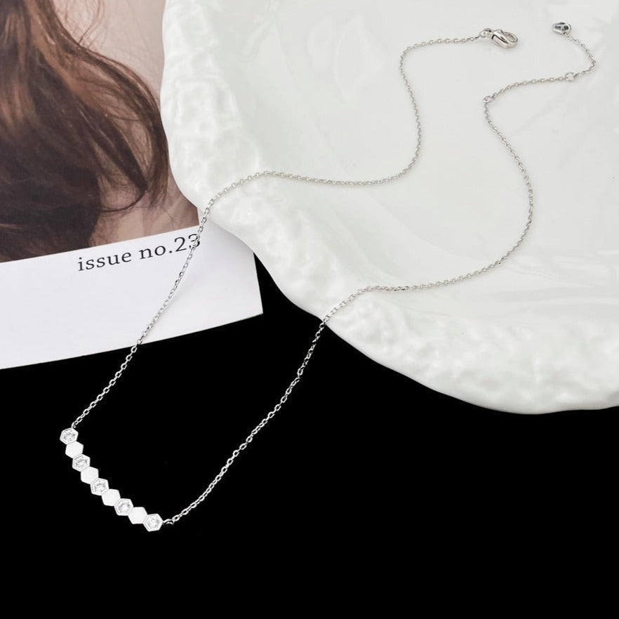 ¡®lume Jewelry¡¯BEE MY LOVE DIAMOND NECKLACE