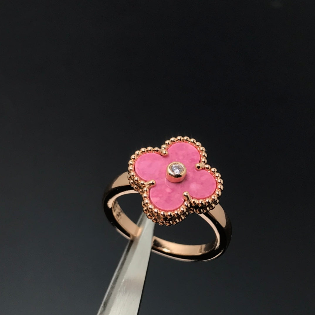 ¡®lume Jewelry¡¯CLOVER RHODONITE ROSE GOLD RING