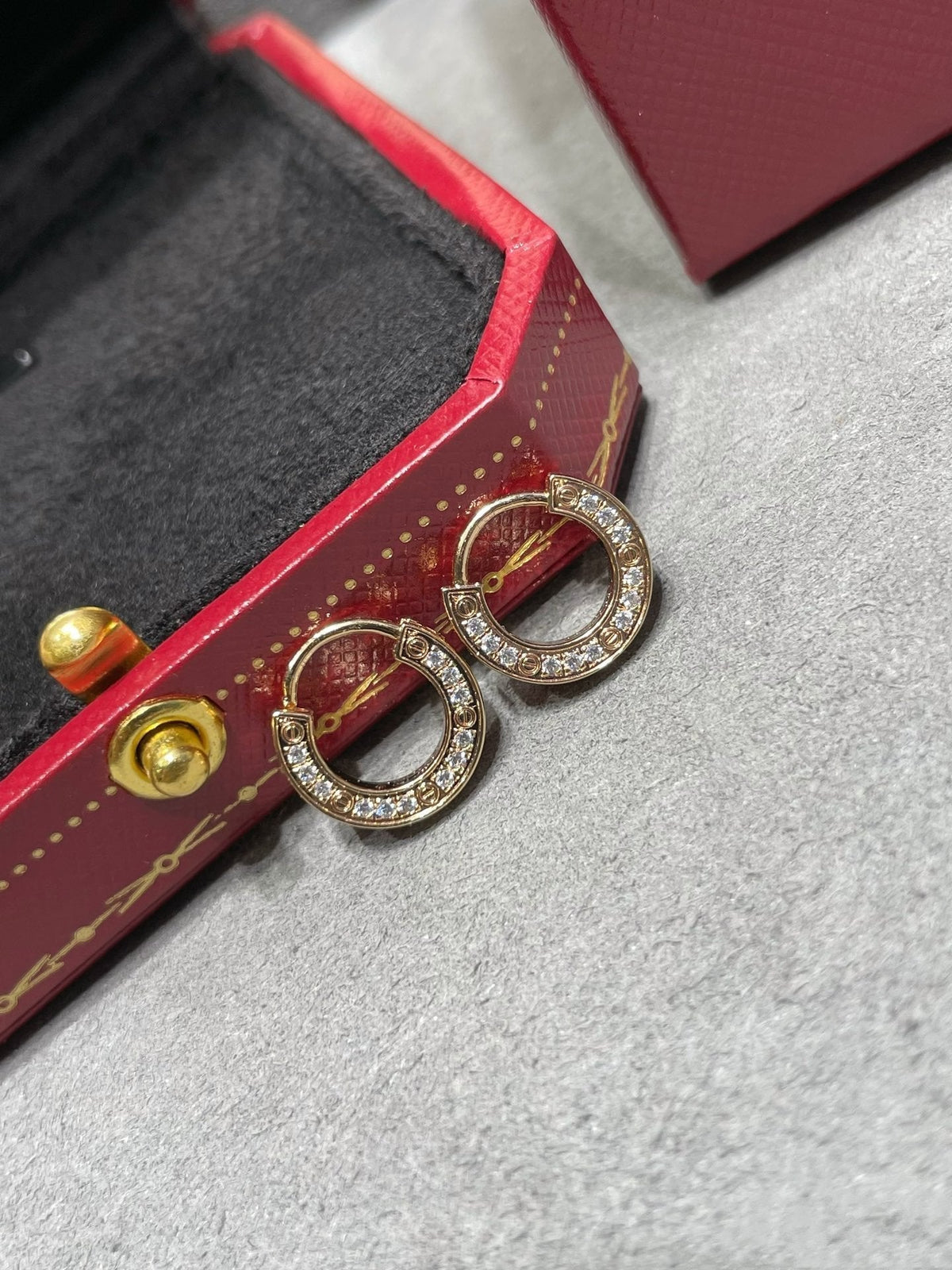 ¡®lume Jewelry¡¯LOVE DIAMOND EARRINGS