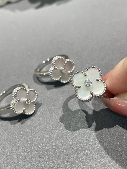 ¡®lume Jewelry¡¯CLOVER SILVER MOP DIAMOND RING