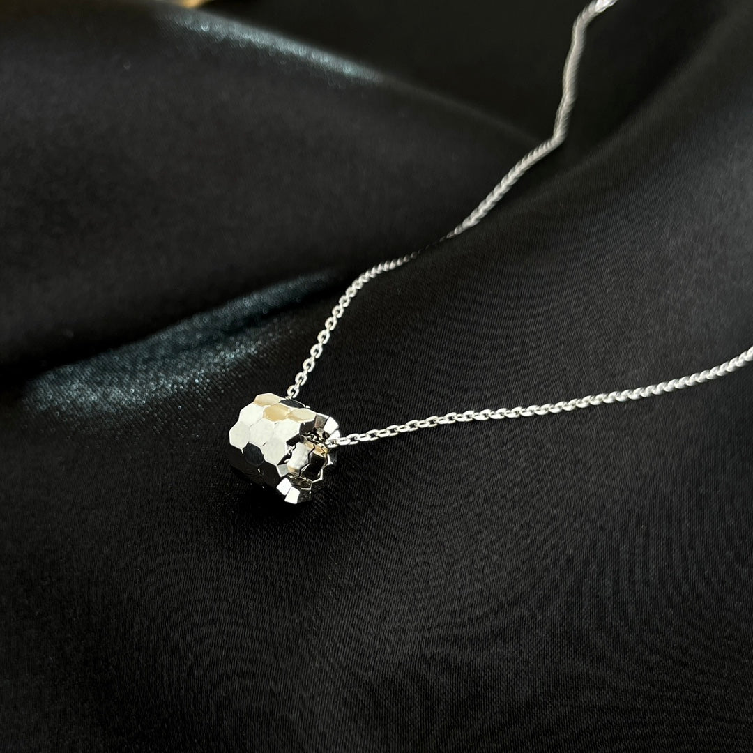 ¡®lume Jewelry¡¯BEE MINI NECKLACE