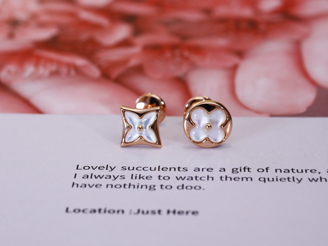 ¡®lume Jewelry¡¯STAR AND SUN PINK GOLD MOP STUD EARRINGS