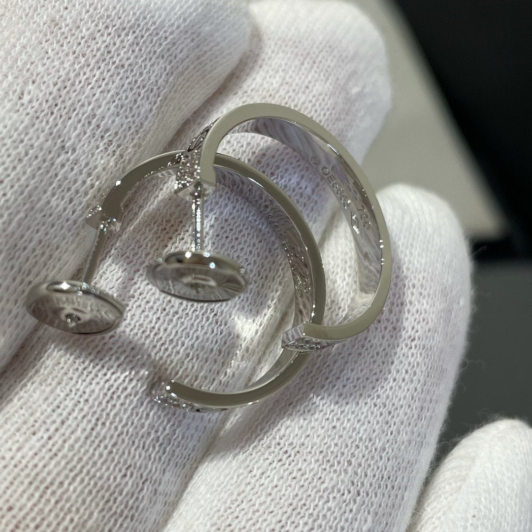 ¡®lume Jewelry¡¯LOVE DIAMOND SILVER HOOP EARRINGS