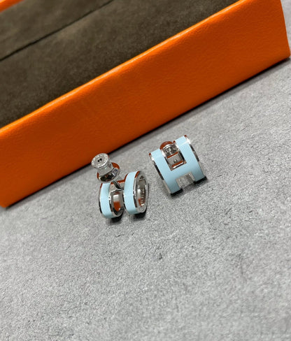 ¡®lume Jewelry¡¯POP H SKY BLUE STUD EARRINGS