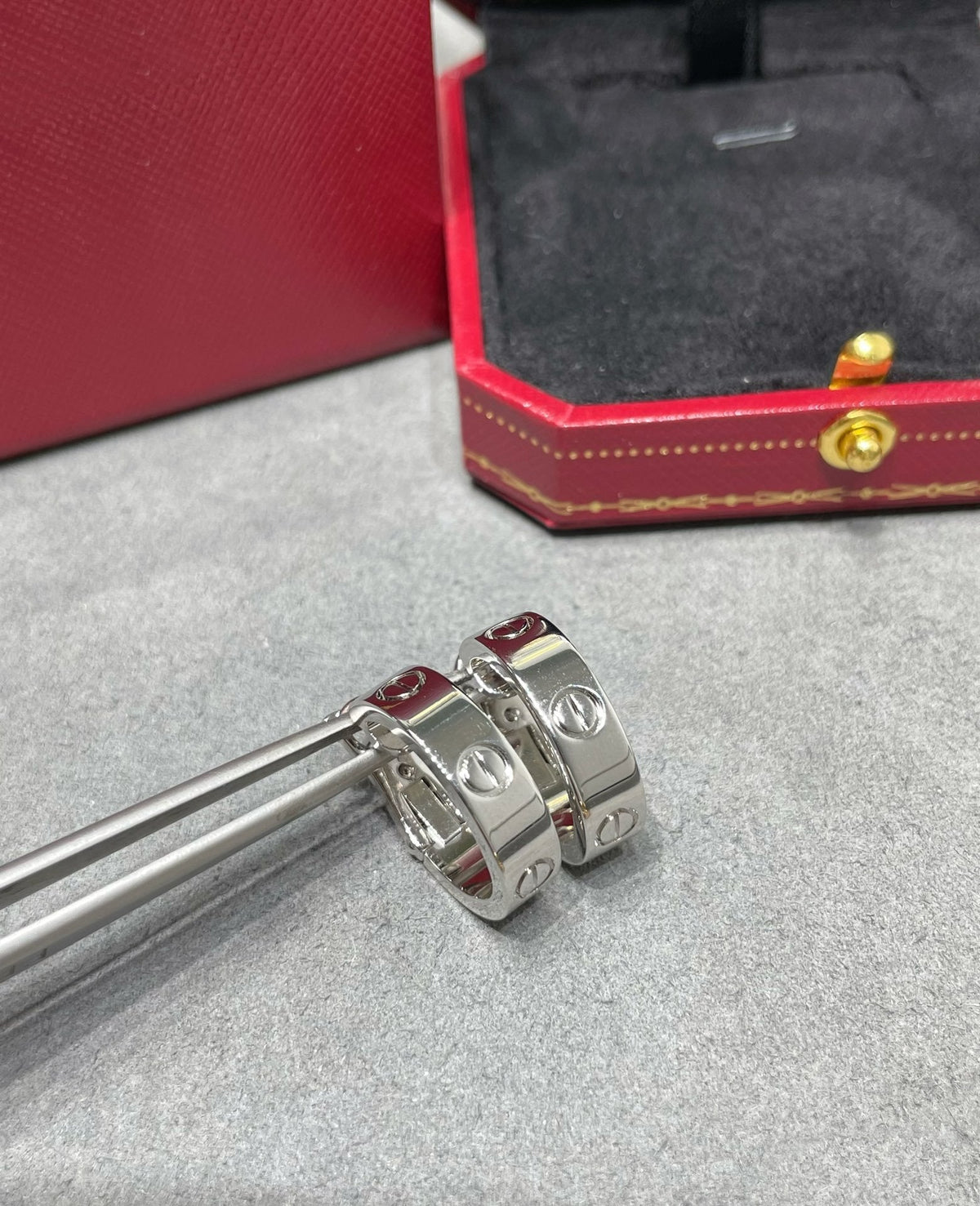 ¡®lume Jewelry¡¯LOVE 5.5MM EARRINGS
