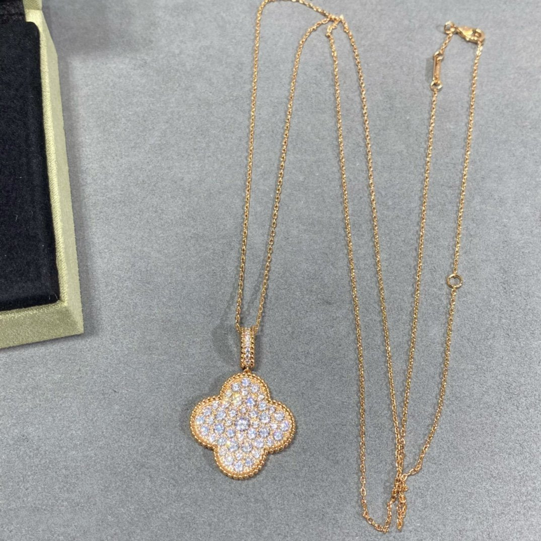 ¡®lume Jewelry¡¯CLOVER 25MM LARGE PEDANT DIAMOND PAVED LONG NECKLACE