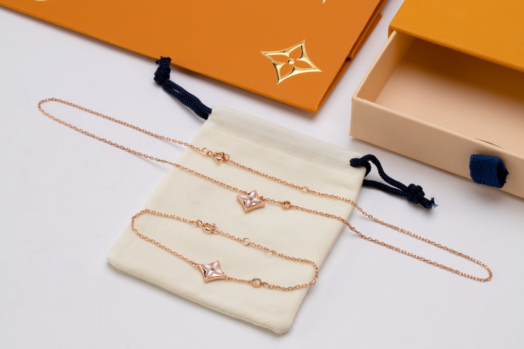 ¡®lume Jewelry¡¯STAR PINK MOP 1 DIAMOND PINK GOLD NECKLACE