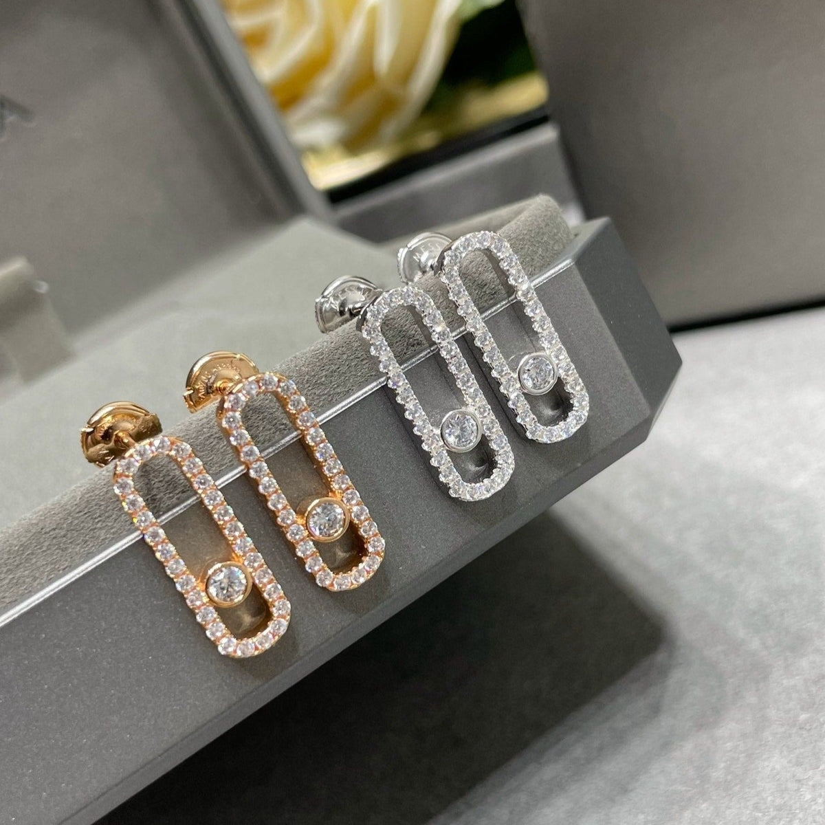 [lume Jewelry]MOVE UNO STUD DIAMOND PAVED EARRINGS