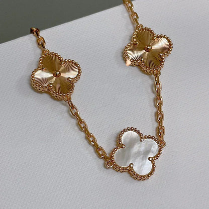 [lume Jewelry]New CLOVER WHITE PEARL MOP 5 MOTIF BRACELET COLLECTION
