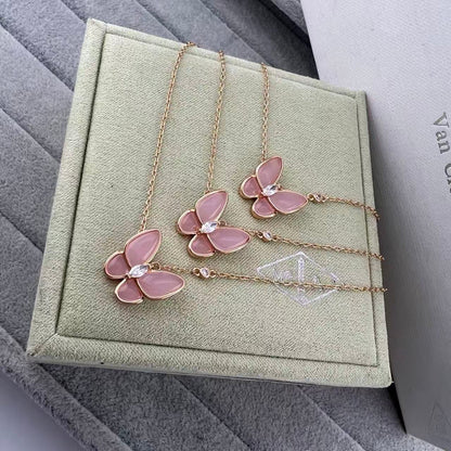 [lume Jewelry] Pink Butterfly Necklace