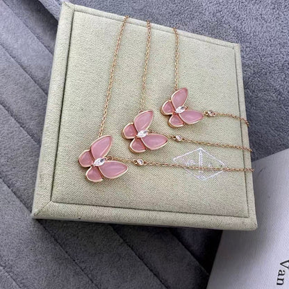 [lume Jewelry] Pink Butterfly Necklace