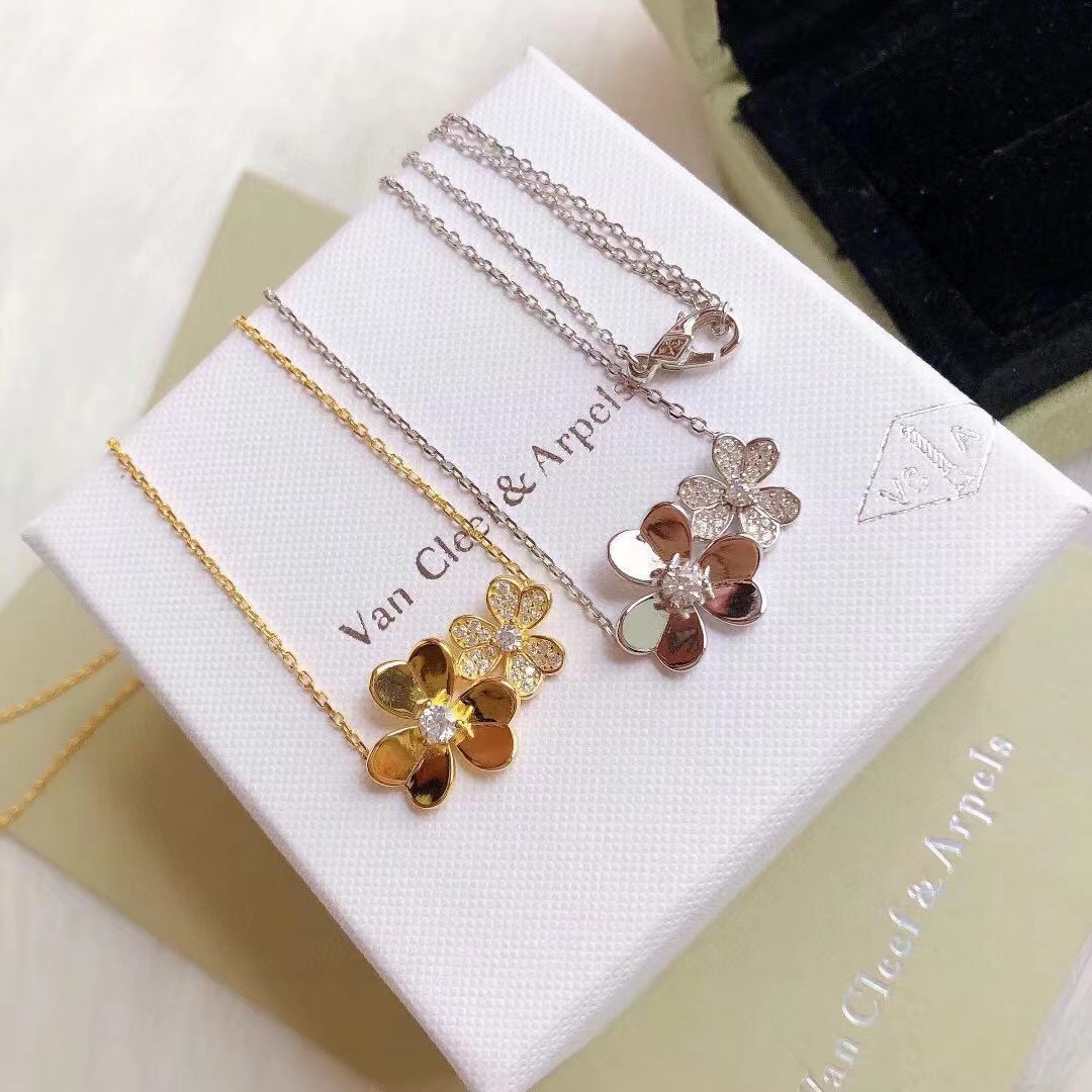 [lume Jewelry] Two Flowers & Clover Choker