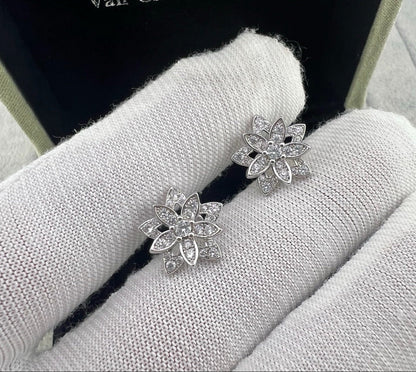 [lume Jewelry] Full Diamond Hollow Lotus Necklace Set