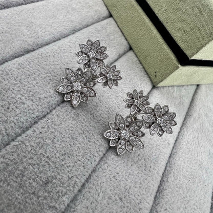 [lume Jewelry] Full Diamond Hollow Lotus Necklace Set