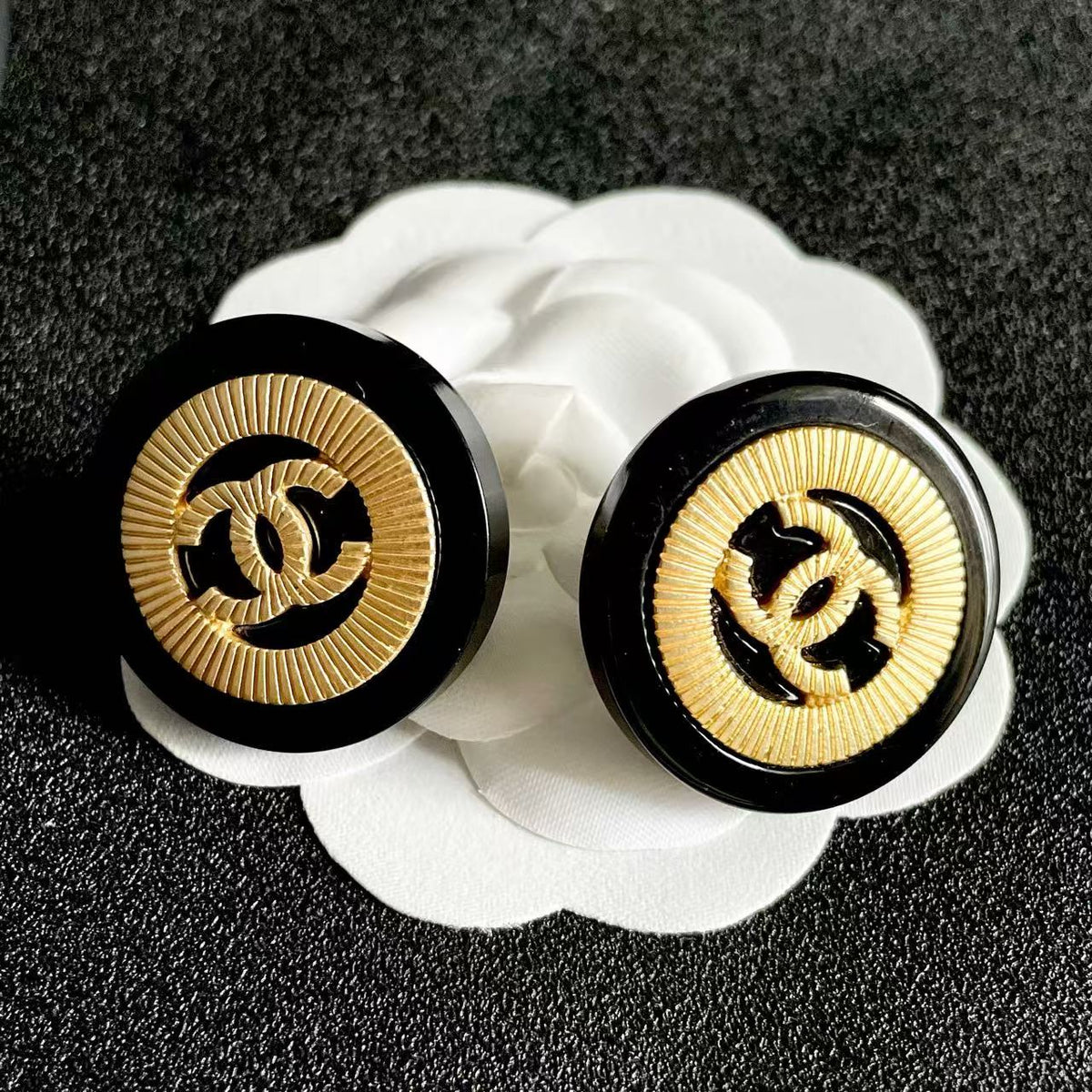 [lume Jewelry]Classic Double C Earrings